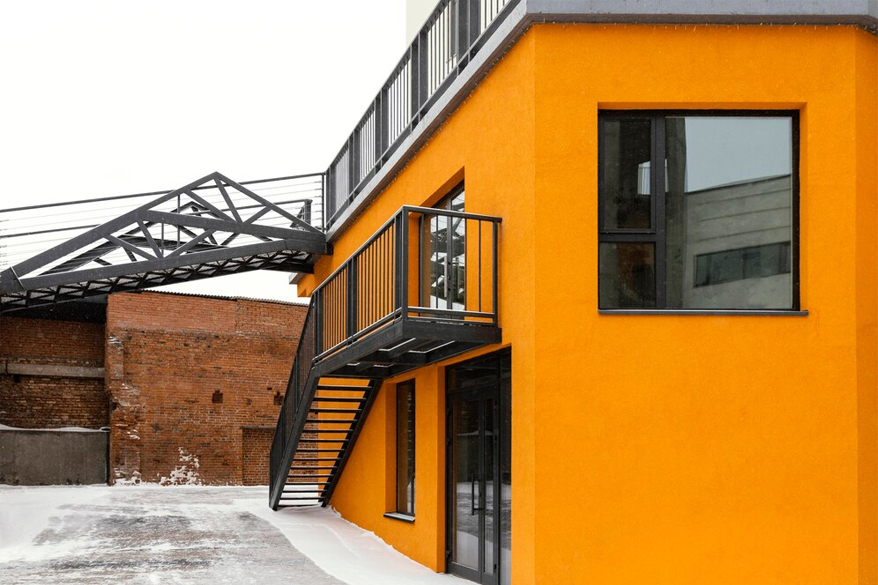 5 Benefits of Metal Houses – Why More Homeowners Are Making the Switch